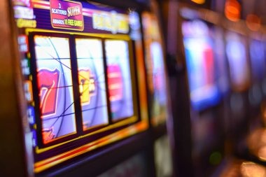 gebyar platform showing live dealer table and sportsbook interface